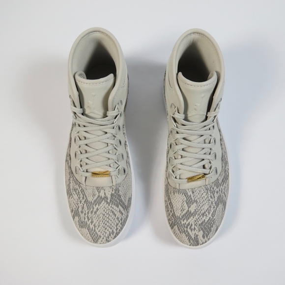 🆕 Nike Jordan Westbrook 0 Croc Sneaker Light Bone - Picture 5 of 8